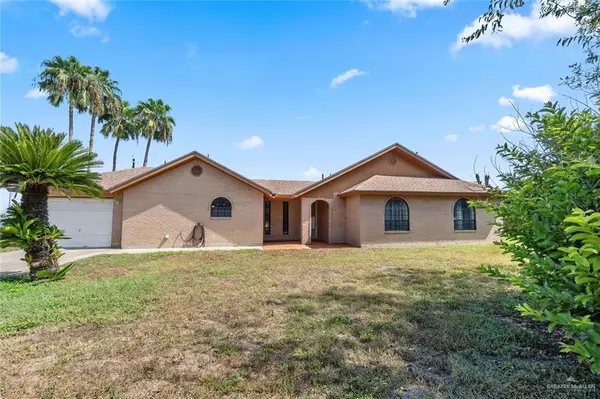 901 Chaparral ST, La Feria, TX 78559