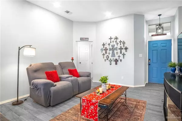 Mcallen, TX 78504,3812 Xenops AVE