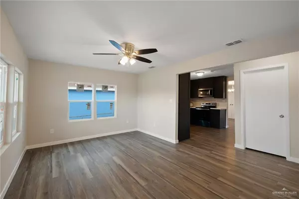 Mercedes, TX 78570,856 S Vermont AVE