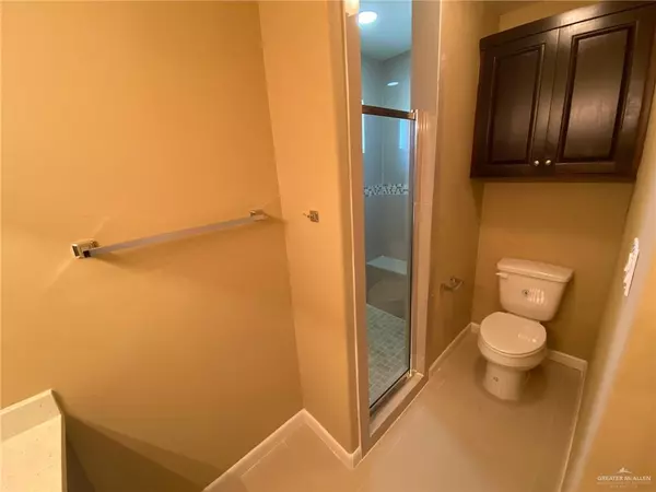 Mcallen, TX 78503,1204 E Pineridge AVE #3