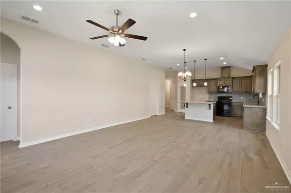 San Juan, TX 78589,2125 S Lake Texoma ST