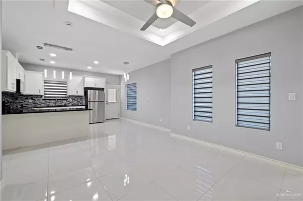 Mcallen, TX 78504,2417 Indian Creek AVE #2