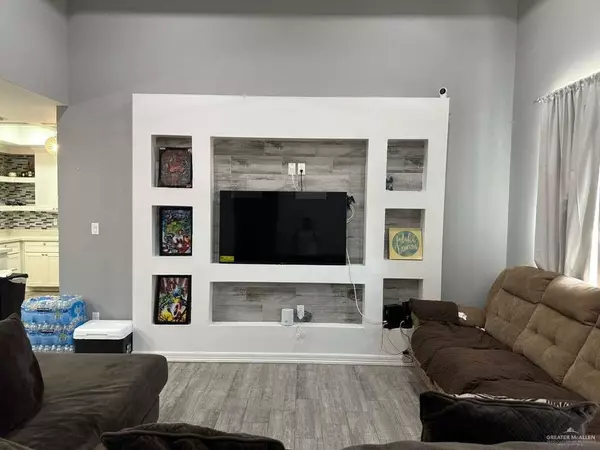 Alamo, TX 78516,1315 Middle ST