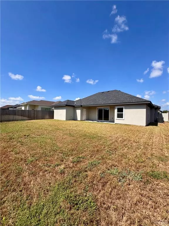 Edinburg, TX 78542,3018 S Livingston ST