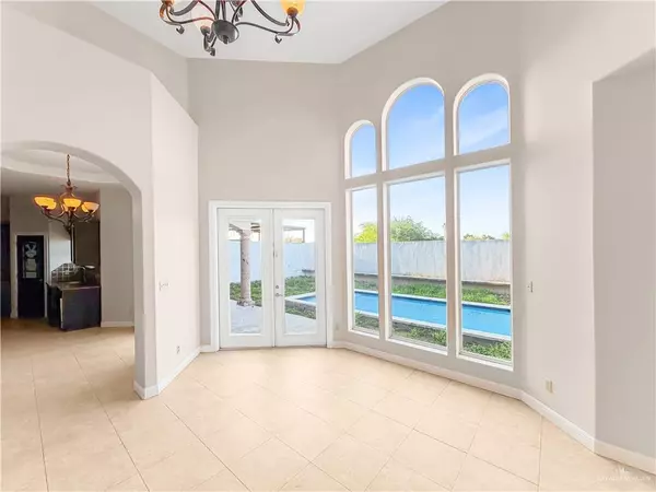 Mcallen, TX 78501,5121 W Gumwood AVE