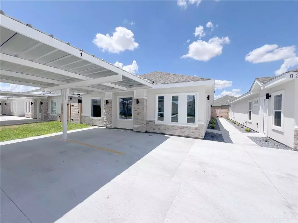 Edinburg, TX 78541,823 N Woodson AVE #3