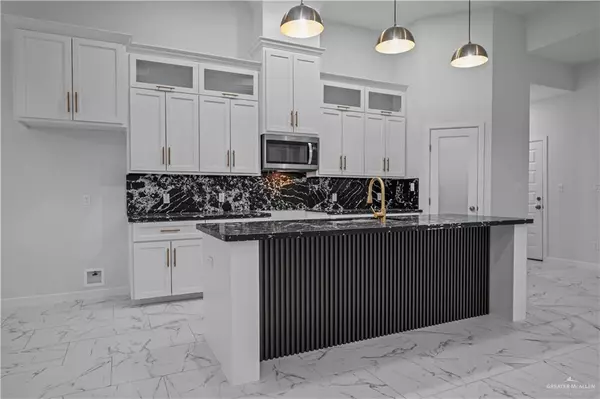 Mcallen, TX 78504,8003 48th LN