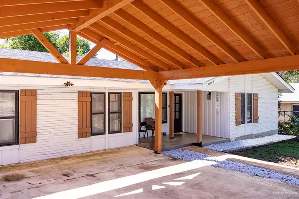 Kerrville, TX 78028,1003 Temple DR