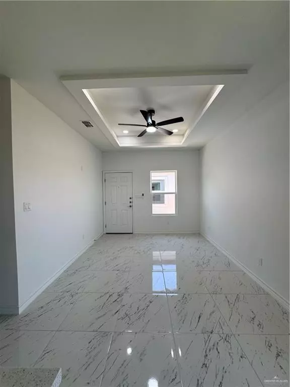 Mission, TX 78572,2101 Selena ST #4