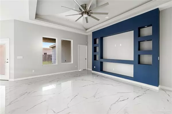 Weslaco, TX 78596,608 Tierra Prometida ST