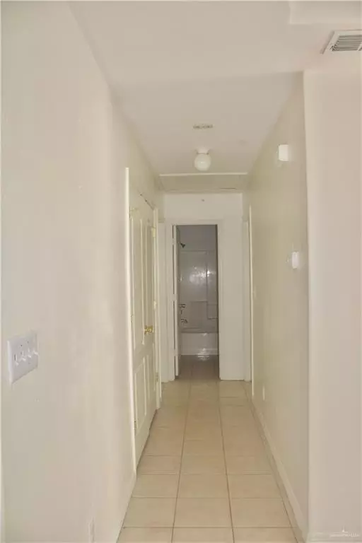 Edinburg, TX 78541,2514 Cervantes AVE #4