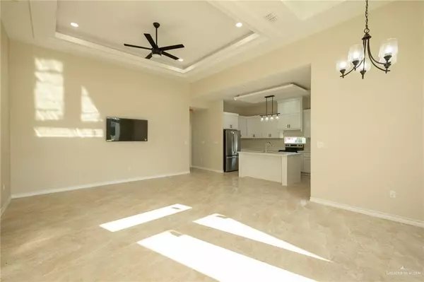 Donna, TX 78537,520 Pine Oak ST