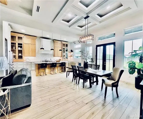 Mission, TX 78573,8401 Hwy 107