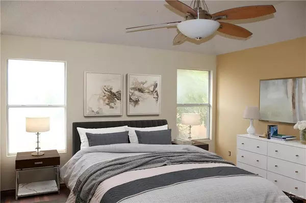 Mission, TX 78572,4005 San Esteban CT