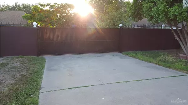 Mcallen, TX 78504,5417 N 31st ST