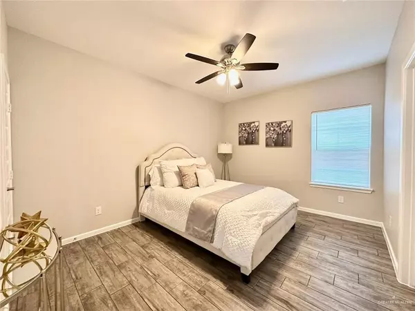 Alton, TX 78573,1312 Yankton ST #2