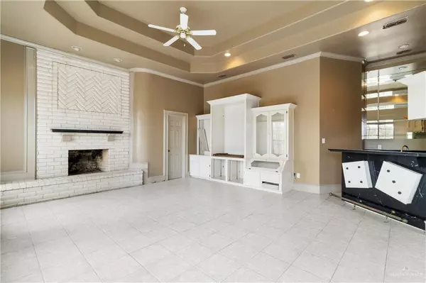 Donna, TX 78537,2107 S Victoria RD