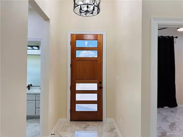 Edinburg, TX 78542,5941 Cardiff AVE