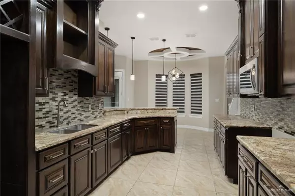 Weslaco, TX 78599,7514 Shilo DR