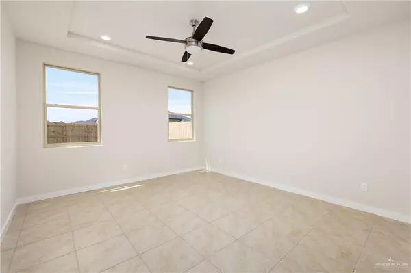 Weslaco, TX 78596,2113 Cardinal DR