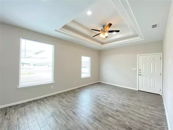 Mcallen, TX 78504,7107 N 59th LN #3