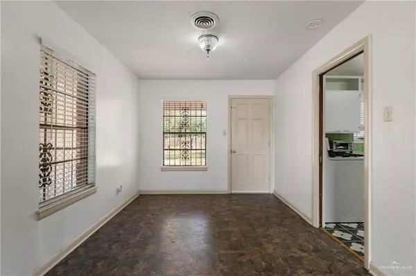 Harlingen, TX 78550,1417 E Bowie AVE