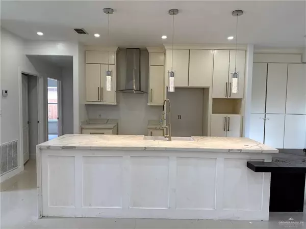 Brownsville, TX 78521,3882 Vivian DR
