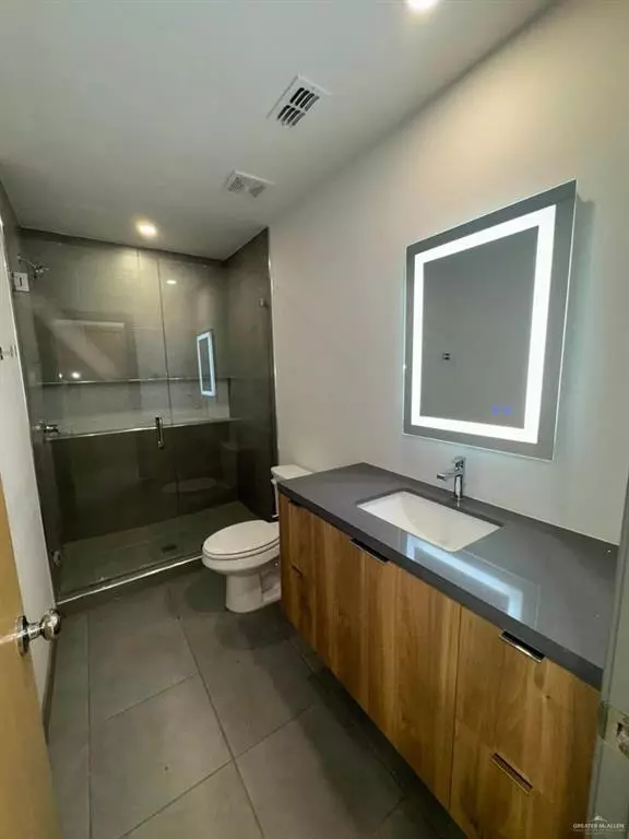 Mcallen, TX 78501,3405 N L ST #3