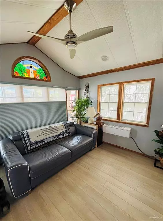 Port Isabel, TX 78578,841 W Oyster DR