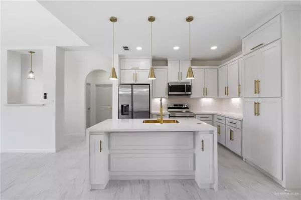 San Juan, TX 78589,1825 N Mangrove ST
