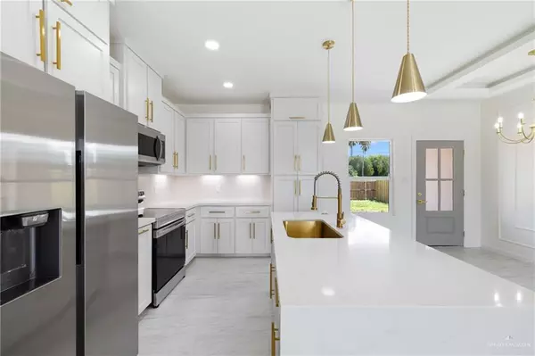 San Juan, TX 78589,1825 N Mangrove ST