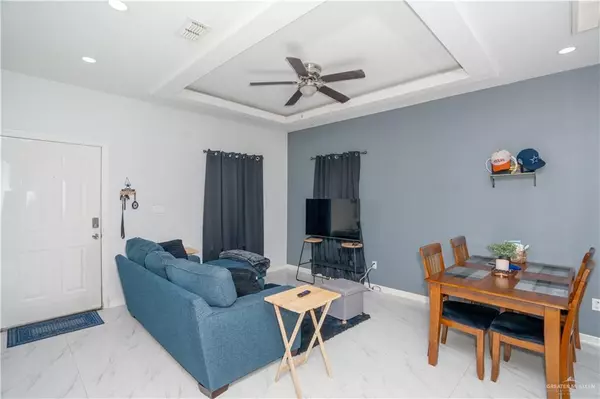Edinburg, TX 78541,422 W Chavez ST W