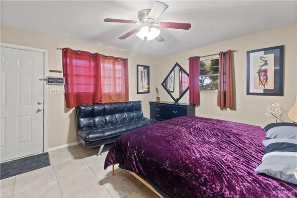 Mcallen, TX 78501,313 N 40th ST
