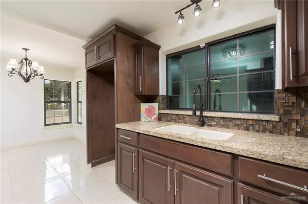 Mcallen, TX 78501,1312 N 5th ST