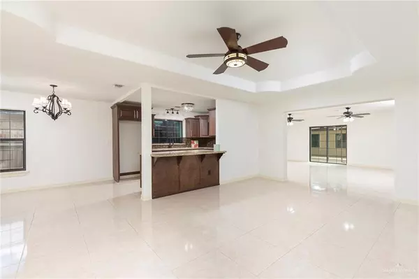 Mcallen, TX 78501,1312 N 5th ST