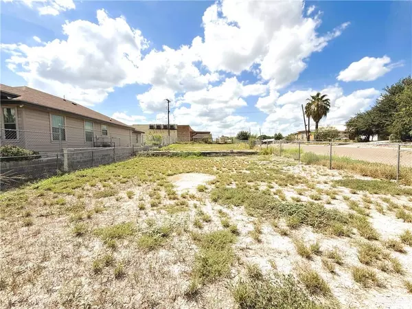Rio Grande City, TX 78582,400 E 6th ST