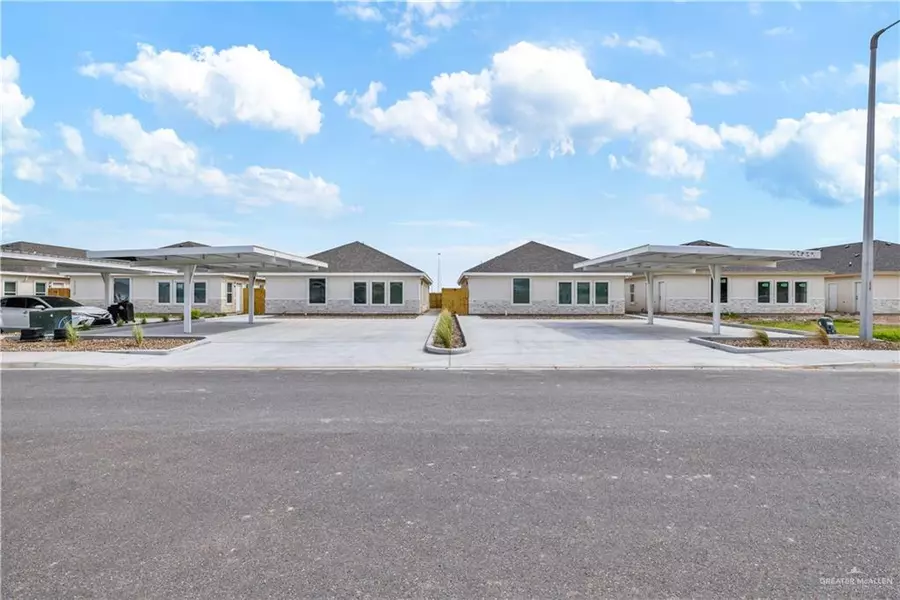 5320 Vision ST, Rio Grande City, TX 78582