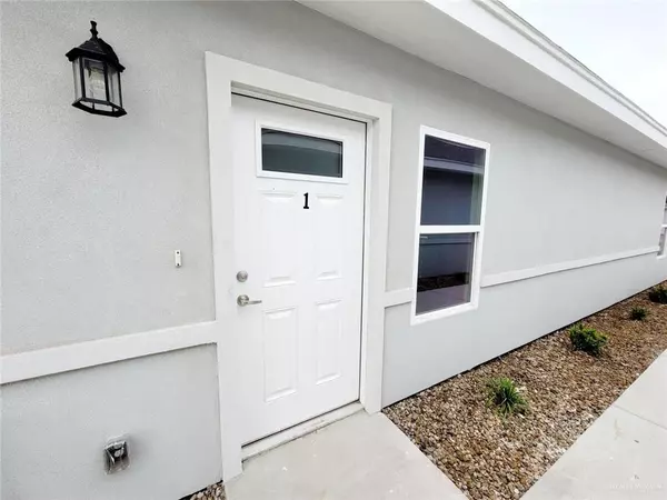 Weslaco, TX 78596,1805 Davenport ST #1