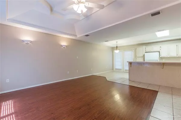 Mission, TX 78572,1902 Summer Breeze ST