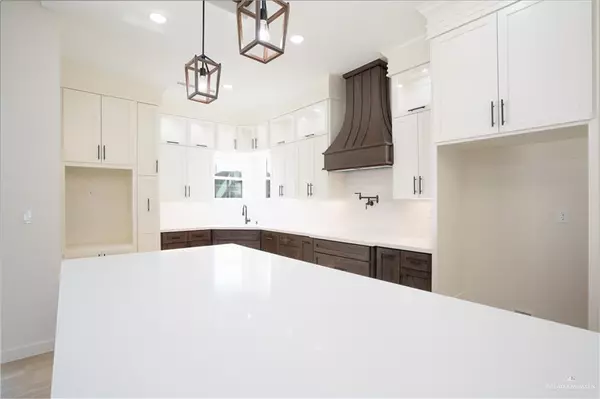 Edinburg, TX 78542,2508 San Bernard ST