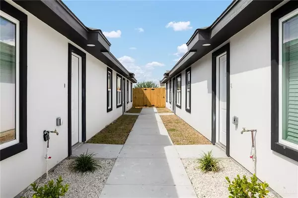 Weslaco, TX 78596,1604 Shadow Creek