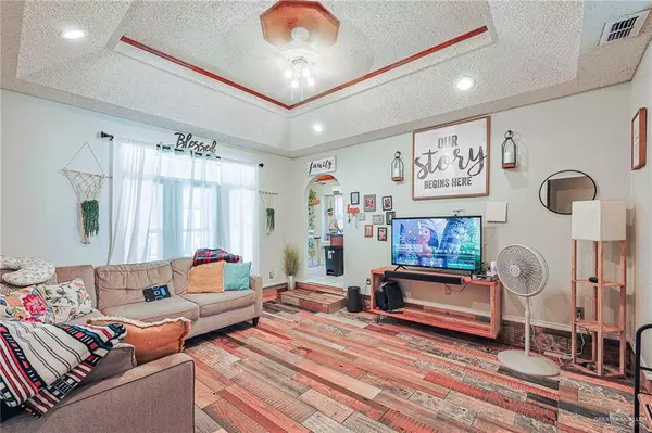 Edinburg, TX 78541,2811 La Mora LN