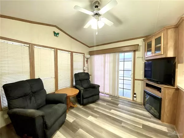 Mission, TX 78572,1523 E Daytona DR