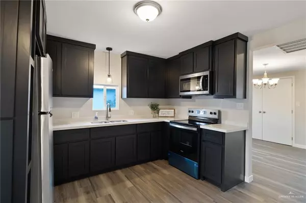 Mercedes, TX 78570,856 S Vermont AVE