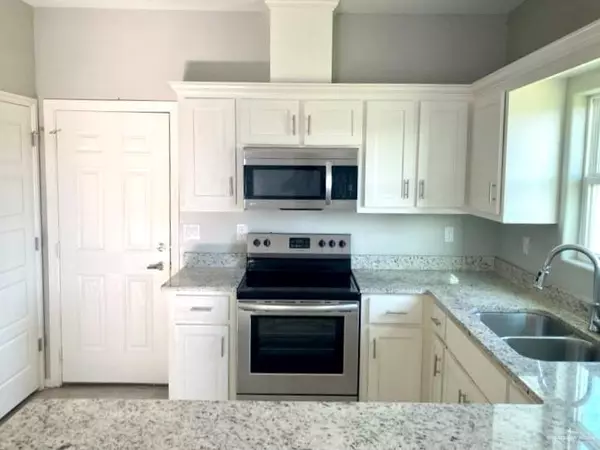 Weslaco, TX 78596,1904 Davenport ST #4