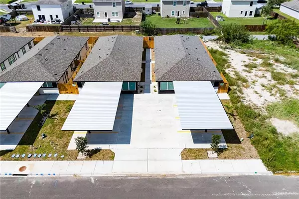 Weslaco, TX 78596,1604 Shadow Creek #2