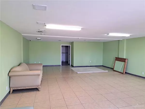 Donna, TX 78537,1001 E Business 83 HWY #E