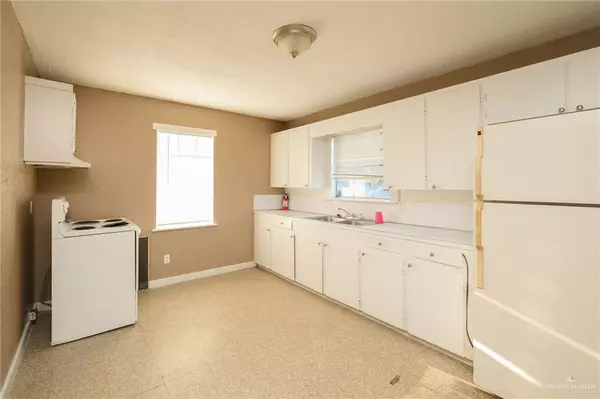 Weslaco, TX 78599,1717 Belinda DR