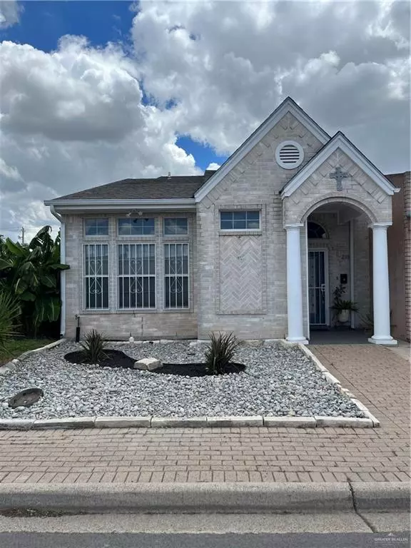 Mcallen, TX 78503,2113 S 3rd ST