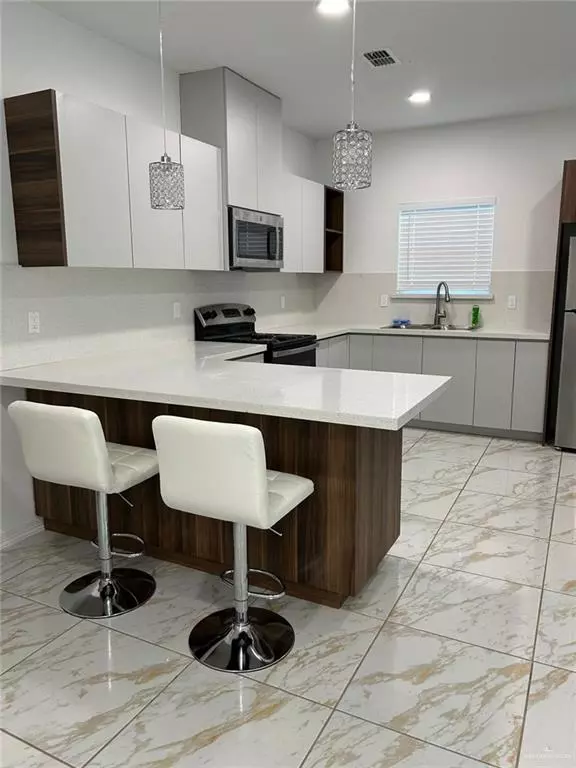 Mcallen, TX 78504,5708 Notre Dame AVE